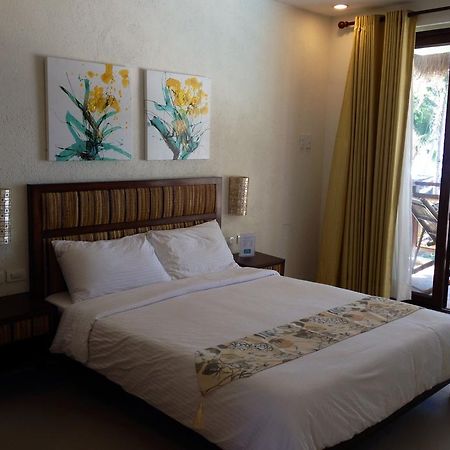 Rieseling Boracay Beach Resort Balabag  Bagian luar foto