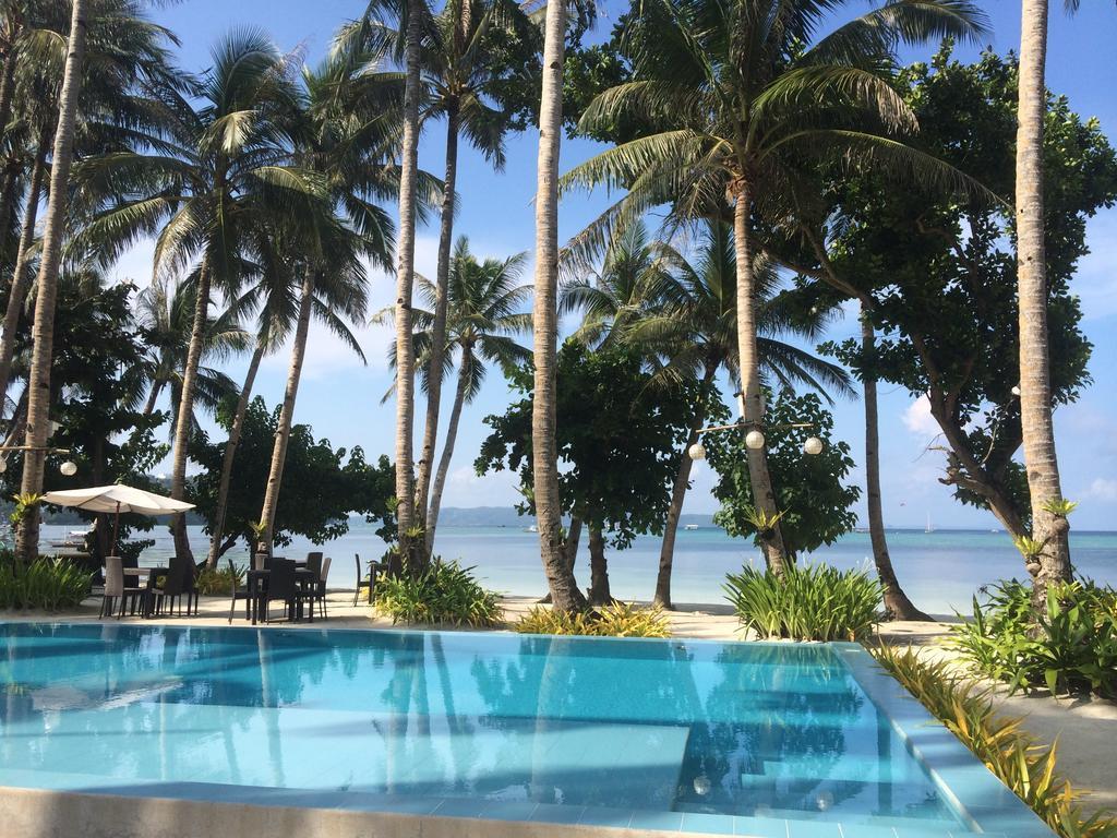 Rieseling Boracay Beach Resort Balabag  Bagian luar foto