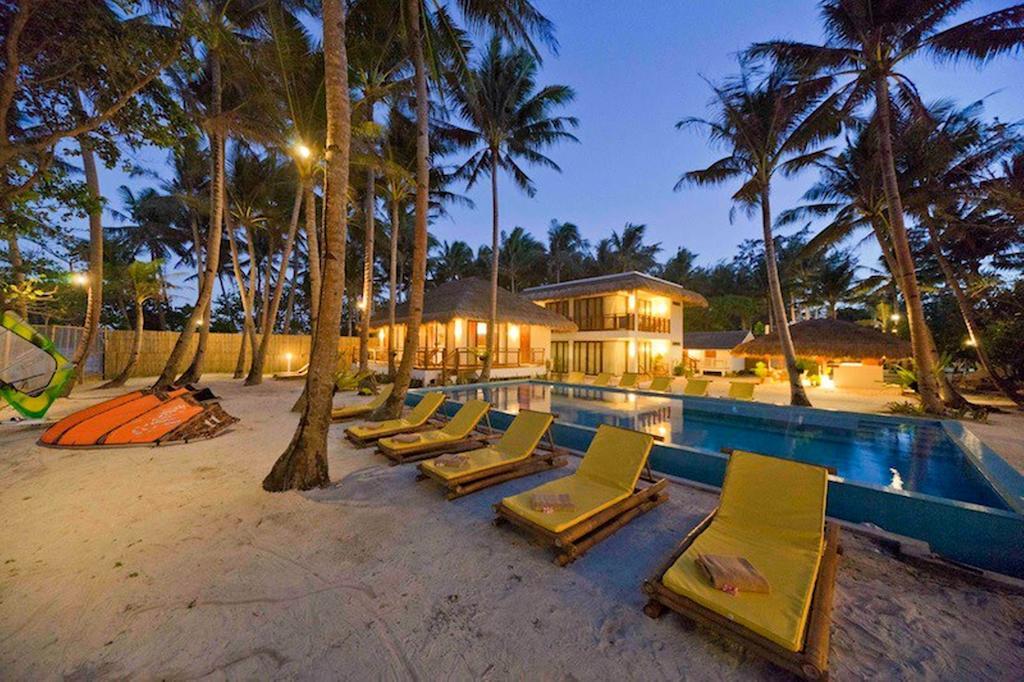 Rieseling Boracay Beach Resort Balabag  Bagian luar foto