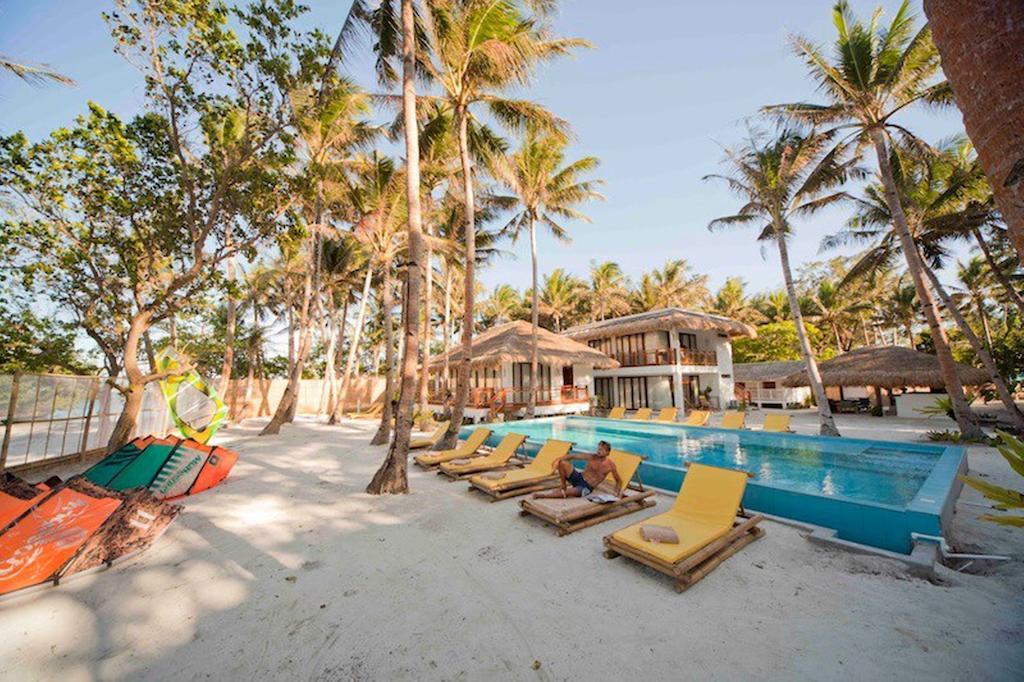 Rieseling Boracay Beach Resort Balabag  Bagian luar foto