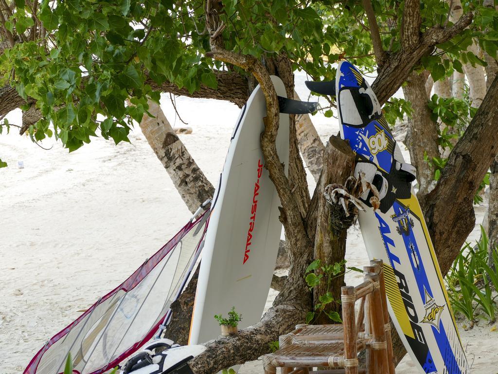 Rieseling Boracay Beach Resort Balabag  Bagian luar foto