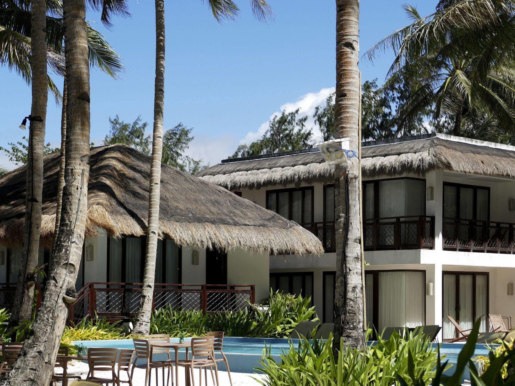 Rieseling Boracay Beach Resort Balabag  Bagian luar foto